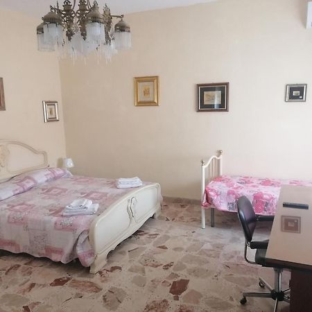 San Caloiru Home Naro Exterior foto